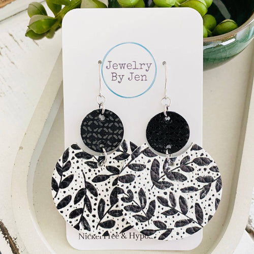 Luna: Black & White Olive Branches Earrings
