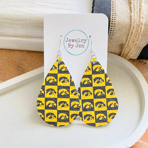 Iowa Hawkeyes Checkerboard Large Teardrop Leather Earrings