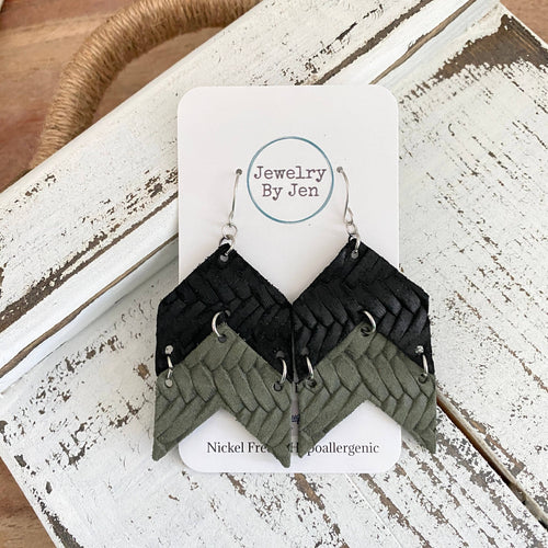 Double Chevron: Black & Olive Braided